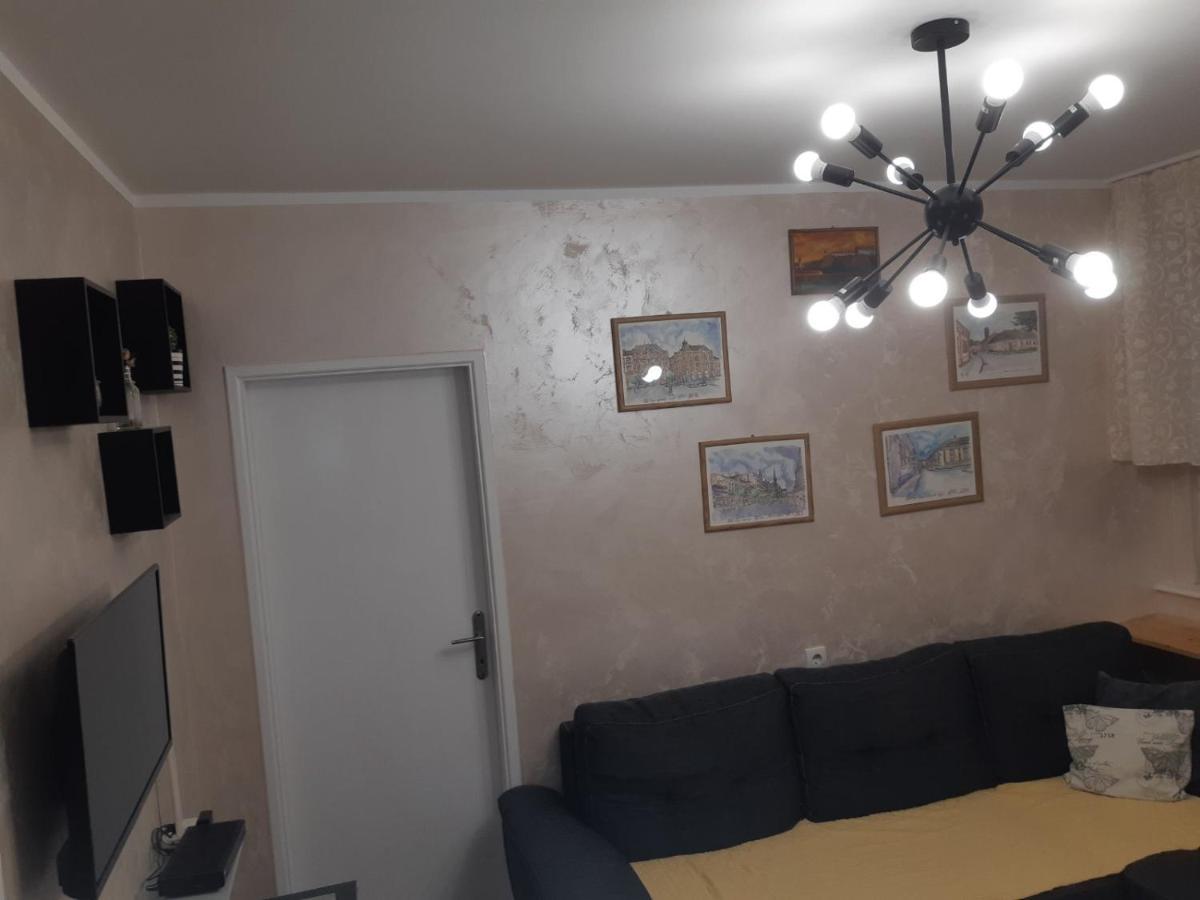 נובי סאד Sweet Home Danube Liman Apartment מראה חיצוני תמונה